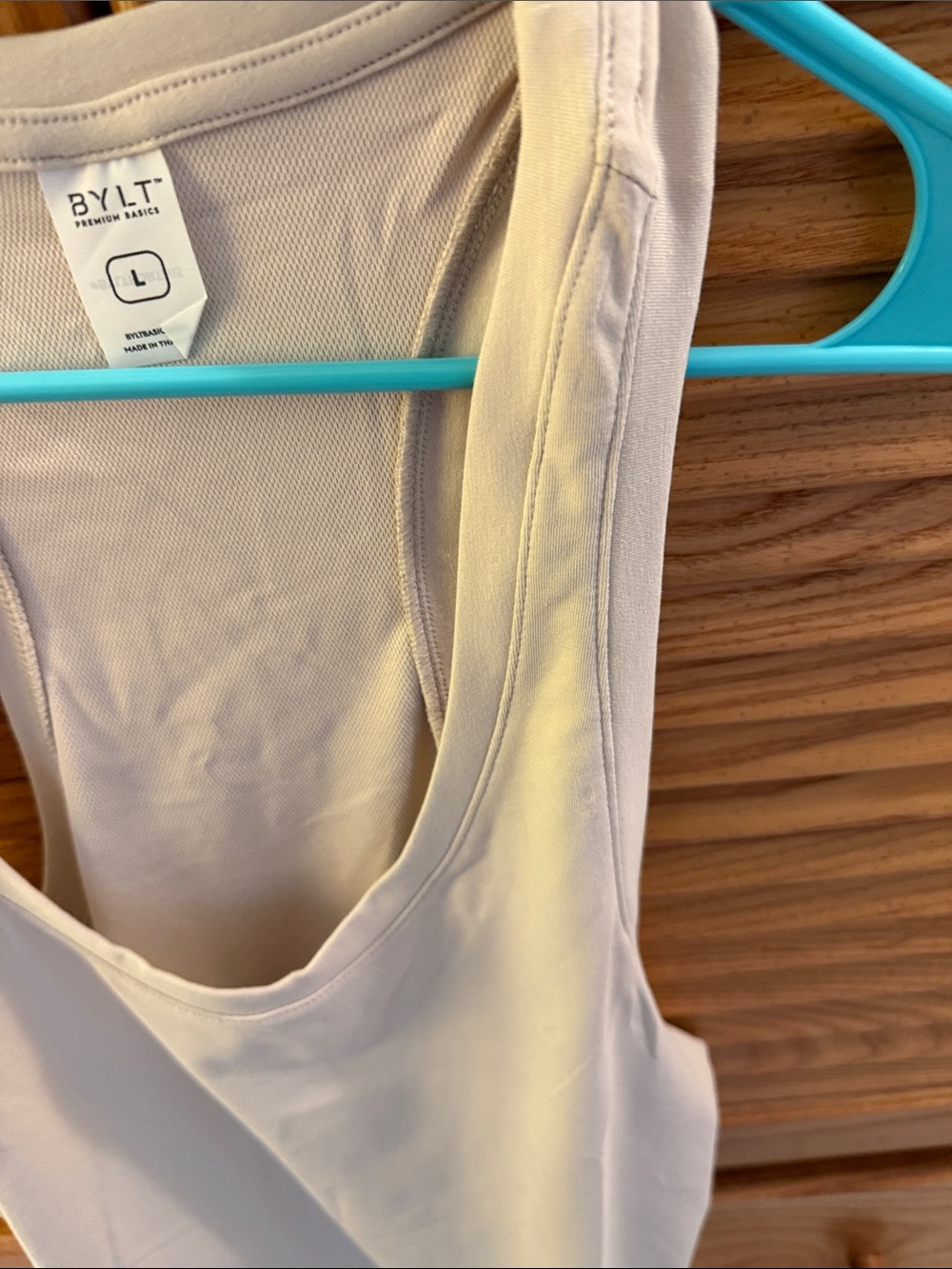 NWT ๐ธ Women's Ivory Scoop Neck Tank Top Size Large - Picture 3 of 9